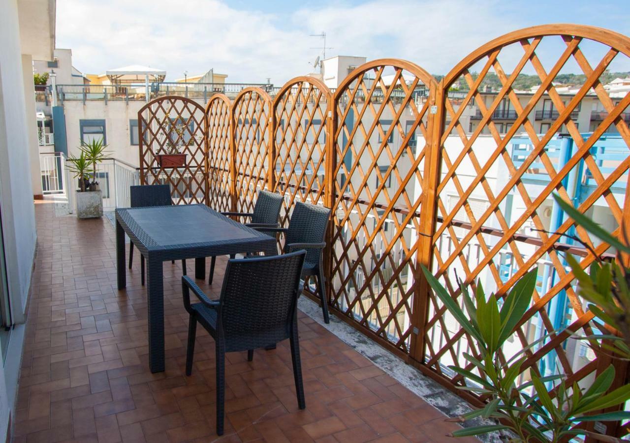 Vento Di Ponente Apartment Gaeta Exterior photo